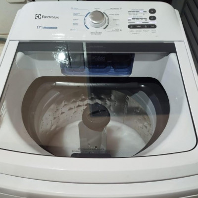 Máquina de Lavar 17kg Electrolux Essential Care com Cesto Inox, Jet&Clean e Ultra Filter 220V
