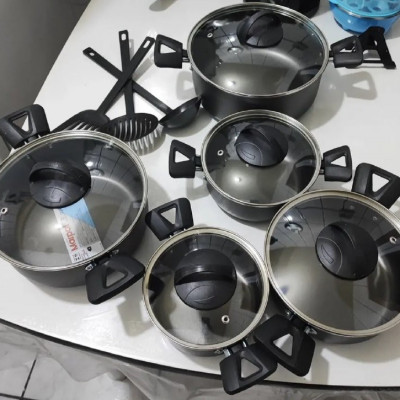 Conjunto De Panelas Caçarolas 8 Peças Antiaderente