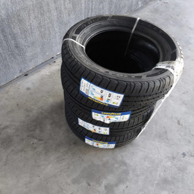 Kit 2 Pneus 175/65R14 Goodyear Kelly Edge 86H