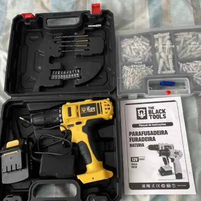 Parafusadeira Furadeira 3/8 A Bateria The Black Tools Jogo Brocas E Buchas 300 Peças