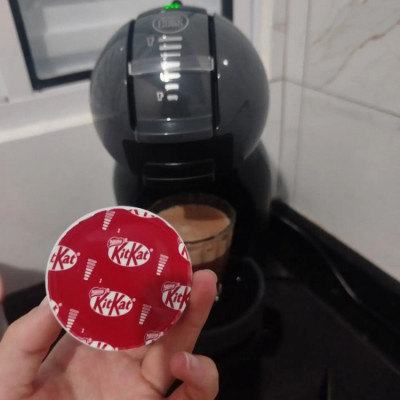 Cafeteira Nescafé Dolce Gusto Mini Me Preta