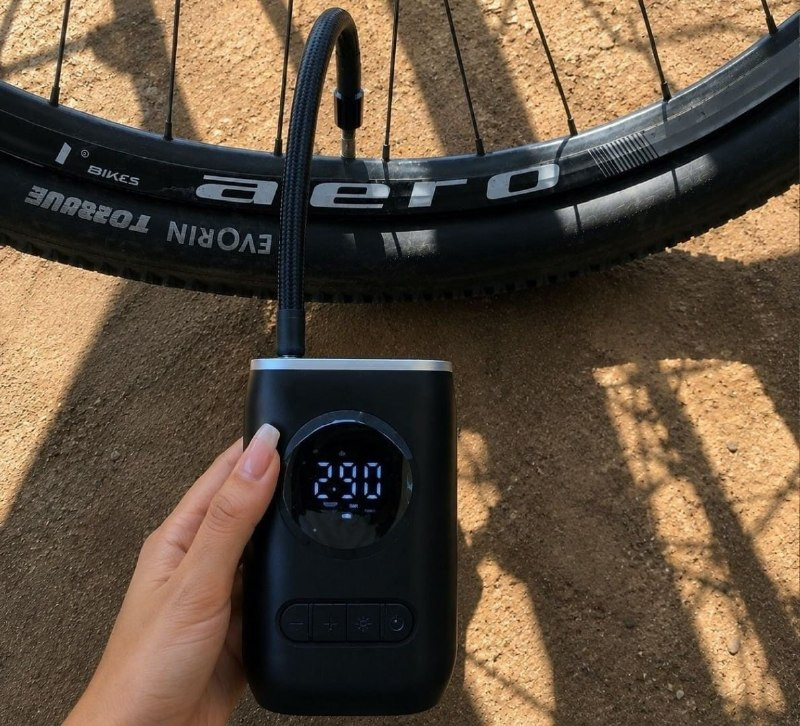🔋  Compressor de Ar Digital Mini Portátil Recarregável