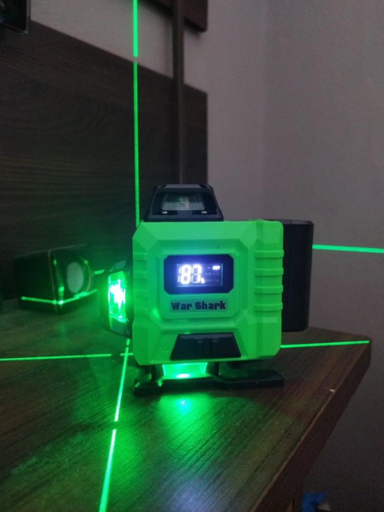 Nível Laser Verde War Shark Autonivelante