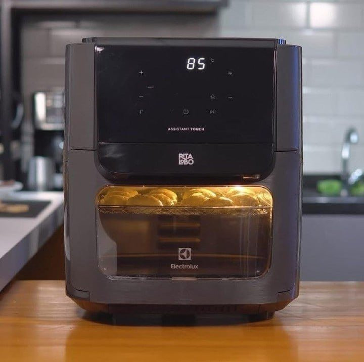 AIR FRYER GIGANTE COM PAINEL DIGITAL