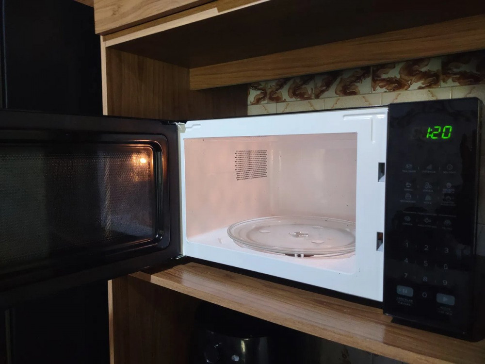 Micro-ondas Agratto 32L Branco 1400W