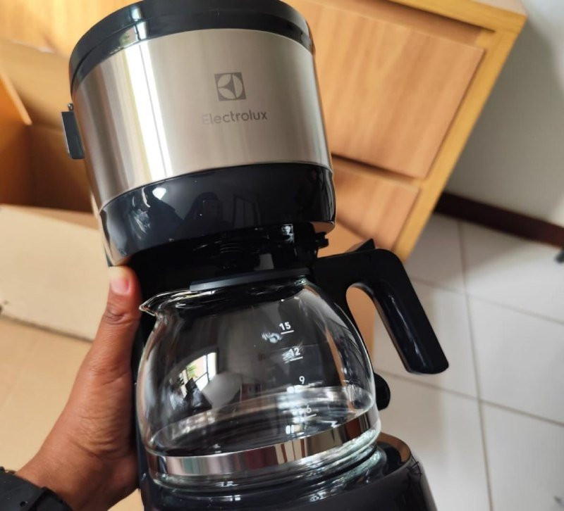 Cafeteira Electrolux Inox 600ml 15 xicaras