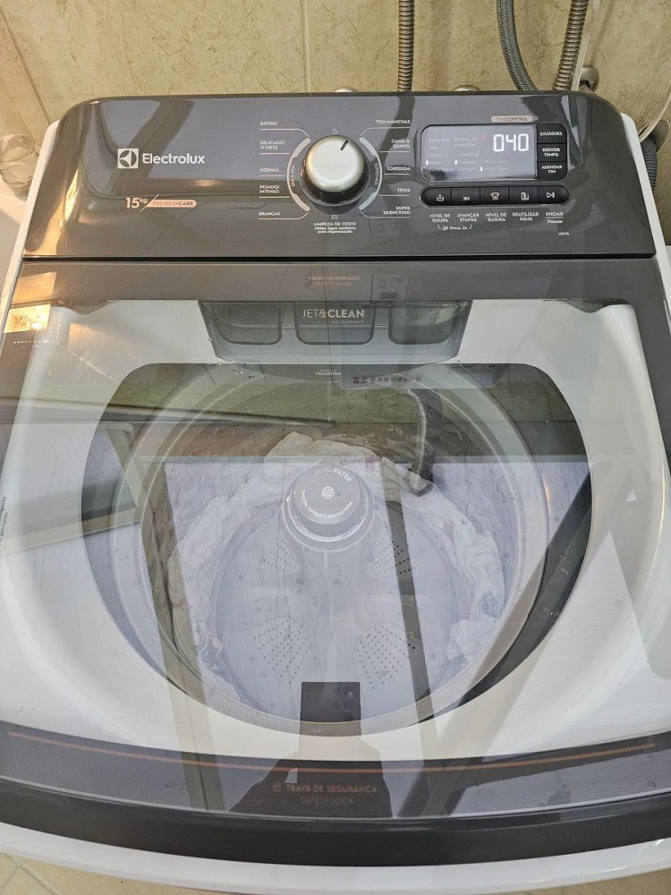 Lavadora 15kg Electrolux LEC15