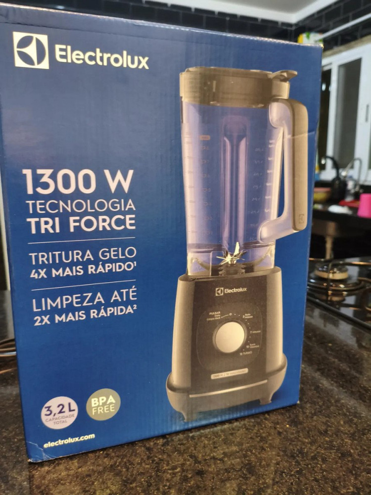 Liquidificador Electrolux 1300W 3.2L