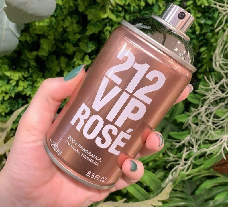 Body Spray Carolina Herrera 212 Vip Rosé 250ml
