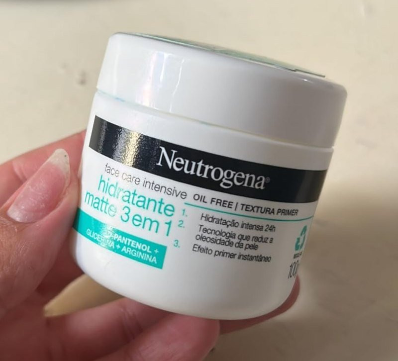 Neutrogena Hidratante Facial Matte 3 em 1 Face Care Intensive 100g