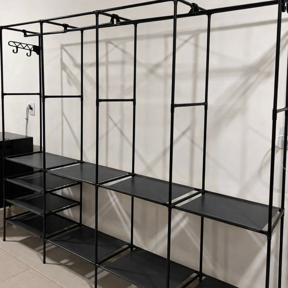 Arara Organizadora 4 Colunas em Aço Preto
