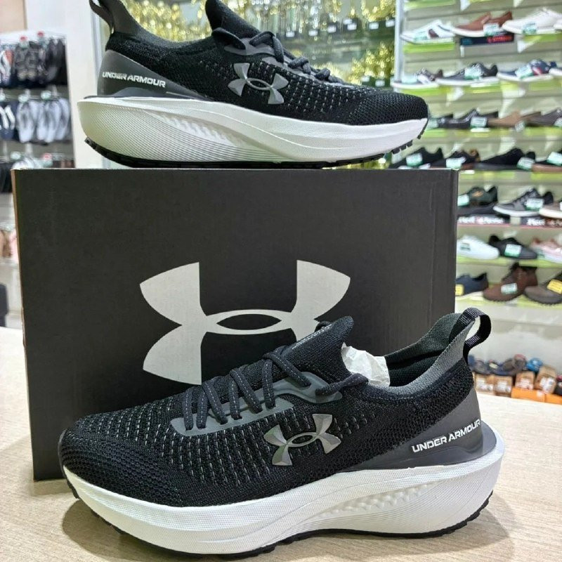 Tênis Under Armour Charged Skyline 4