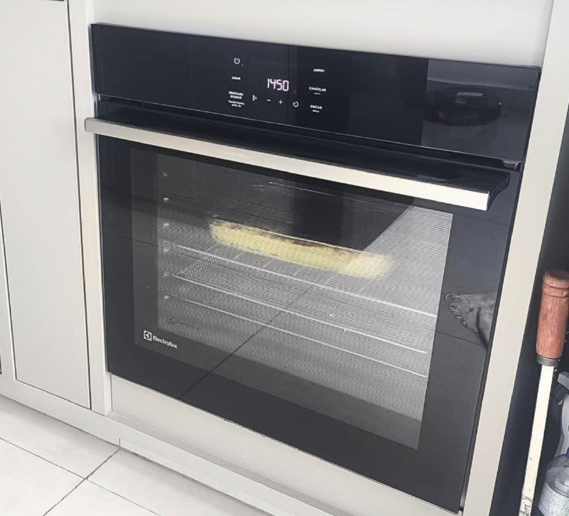 Forno de Embutir Elétrico Electrolux 80L Experience Air fryer, PerfectCook360 e Painel Touch (OE8EA) 220V