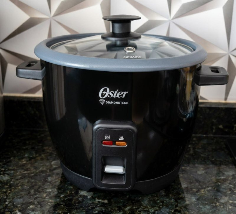 Panela Elétrica De Arroz Diamondtech Oster 1,2l