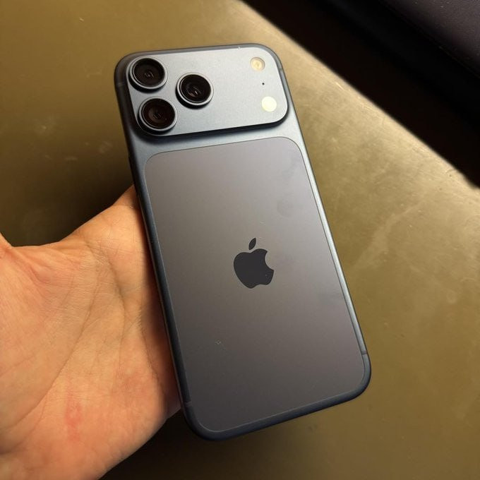 Apple iPhone 17 Pro Max (256 GB) - Azul intenso