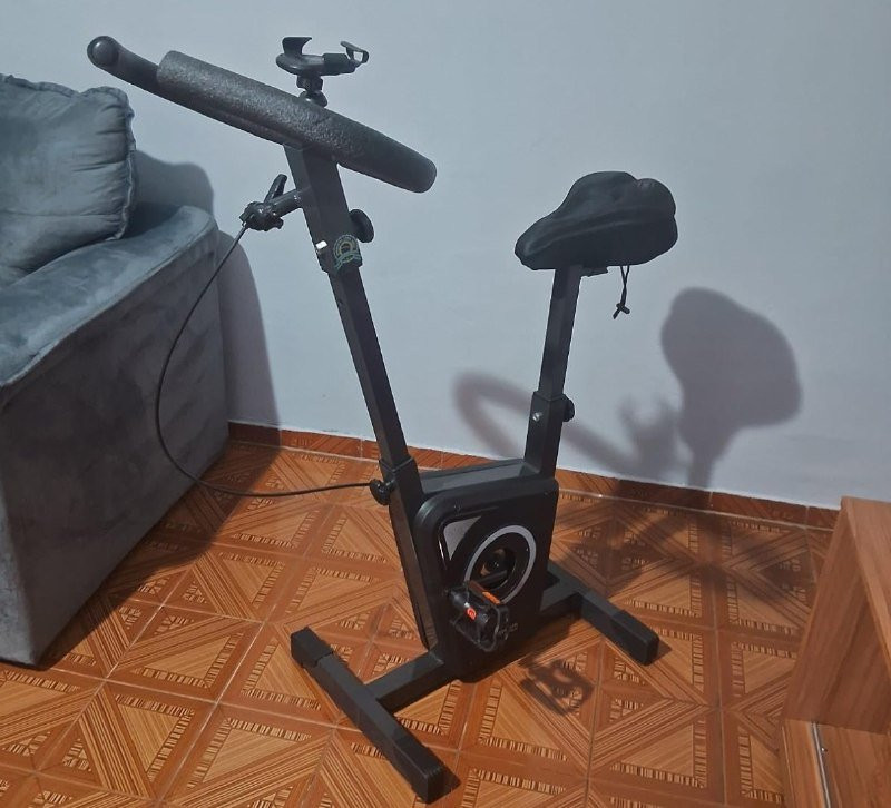 Bicicleta Ergométrica Vertical Dream Fitness EX 450