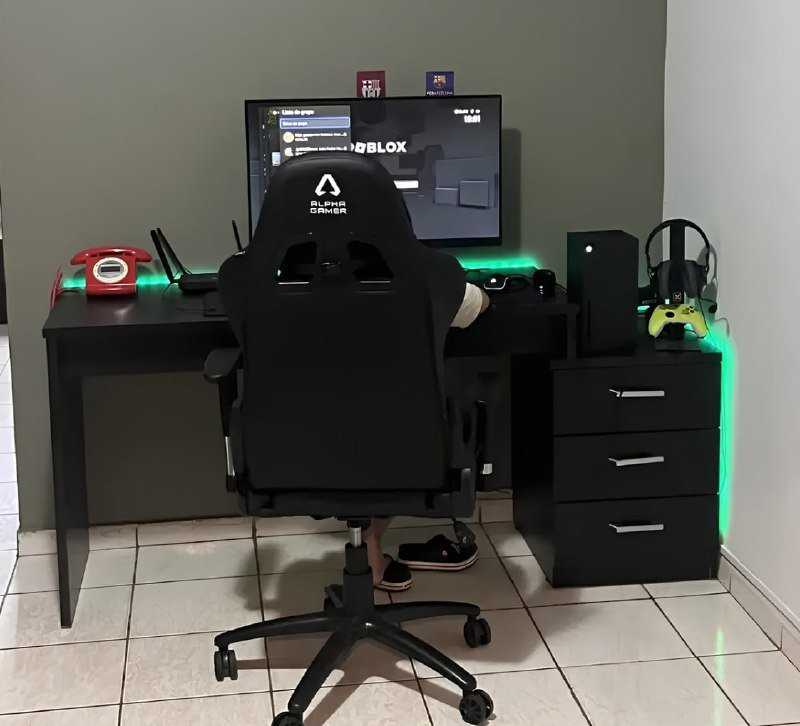 Escrivaninha Gamer Siena Móveis 178cm x 75cm