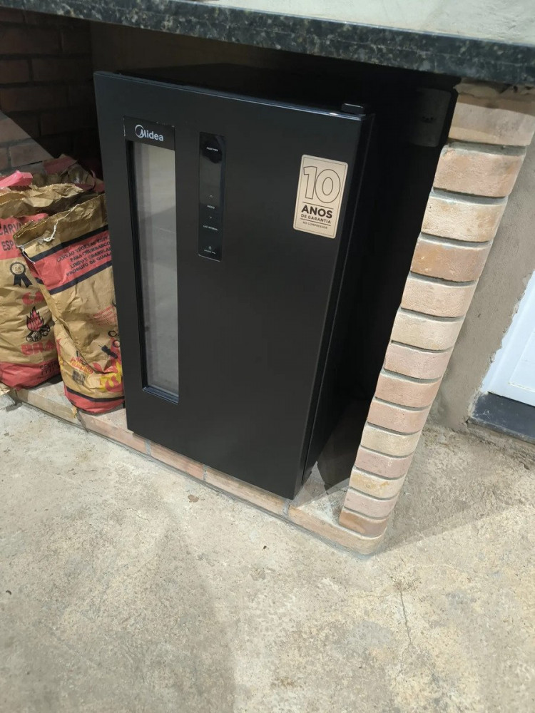 Cervejeira Midea MDRX150FGGDX Frost Free