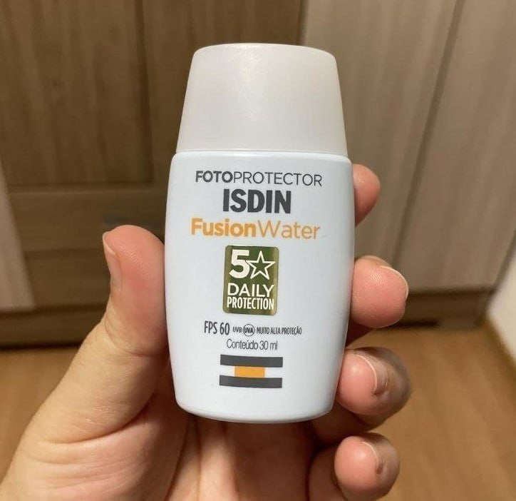 💧 ISDIN Protetor Solar Facial Fusion Water 5 Stars FPS60