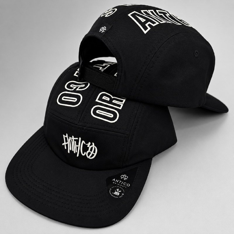 Boné Five Panel Anth Co Strapback