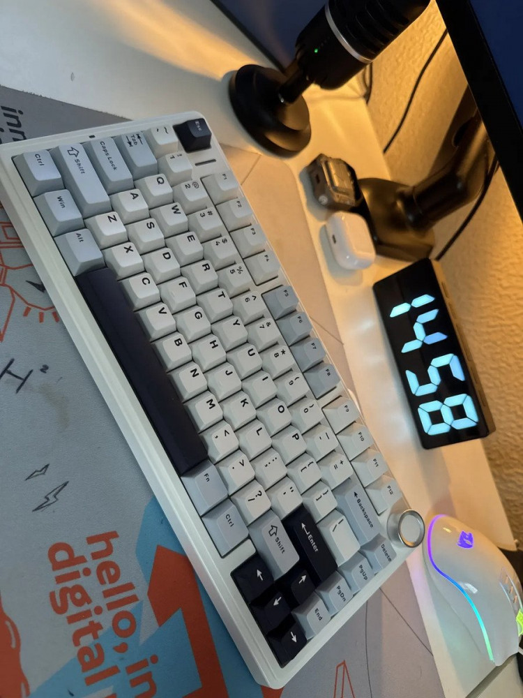 Teclado Mecânico Aula F75 75% BT5.0 RGB