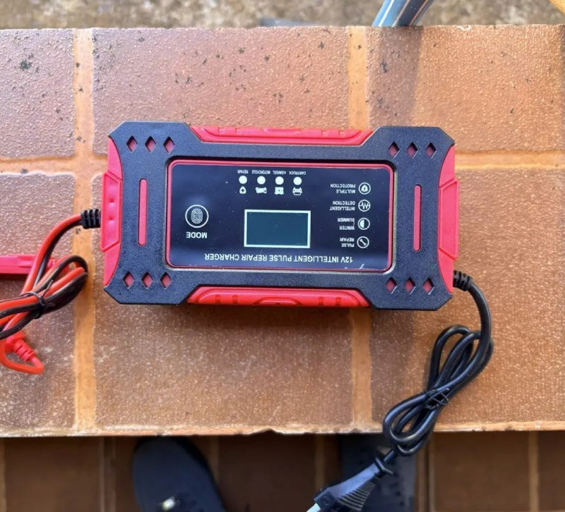 Carregador Inteligente de Bateria Automotiva 12v 6a Portátil