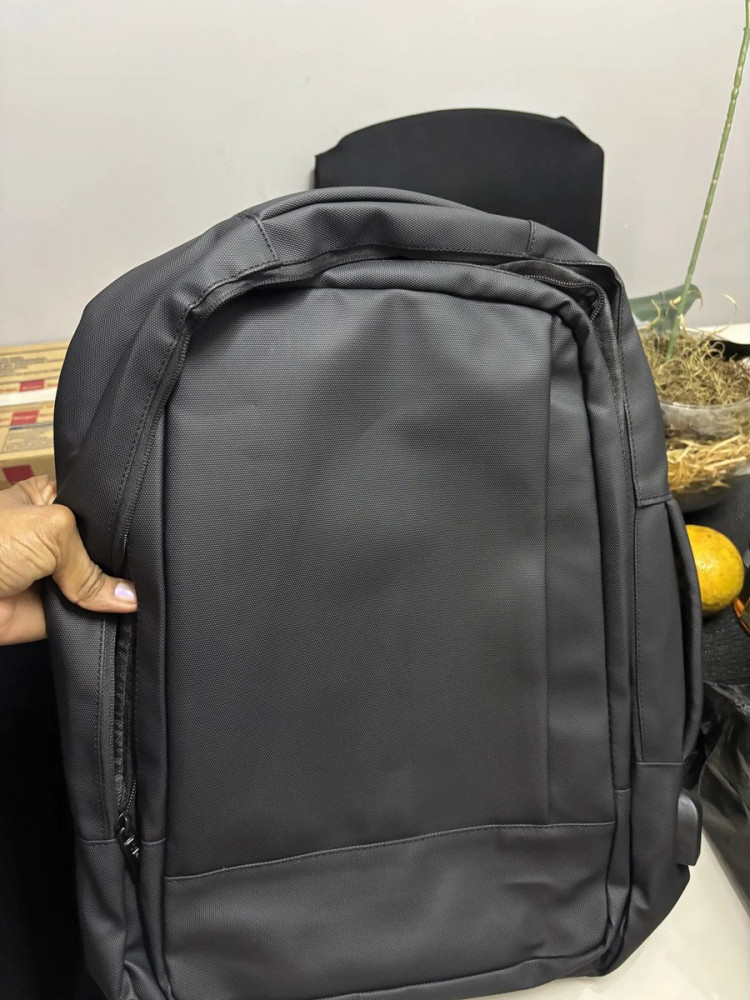 Mochila À Prova D'água Expansível Preto