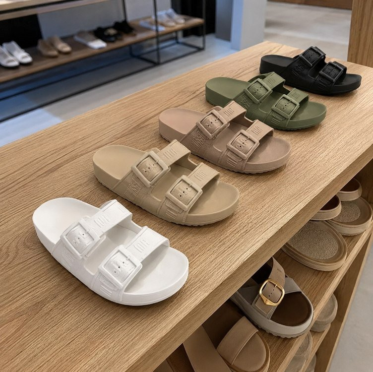 Sandália Melissa Cozy Slide M-lover