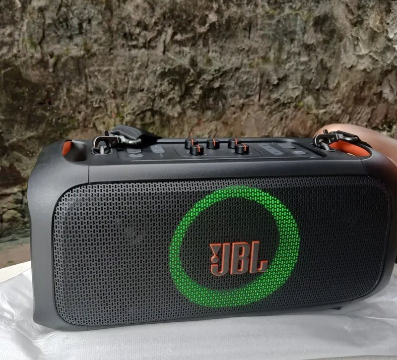 Caixa De Som Bluetooth Jbl Partybox