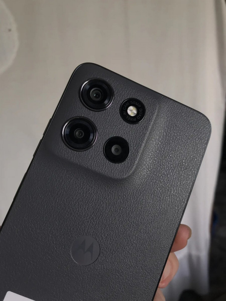 Moto G15 256GB 12GB RAM 50MP AI Grafite