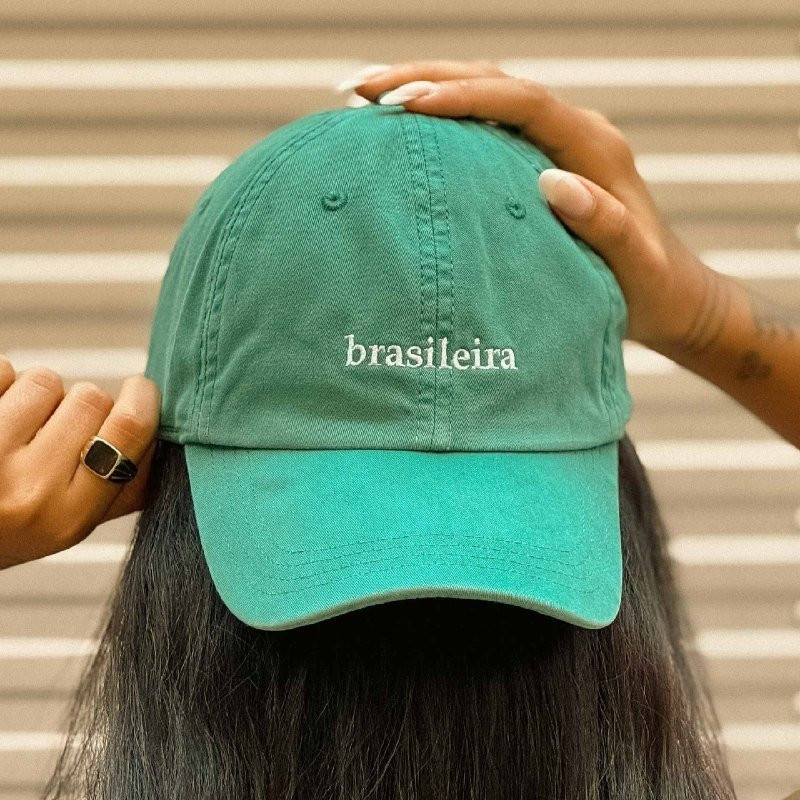 Boné Brasileira Aba Curva Bordado