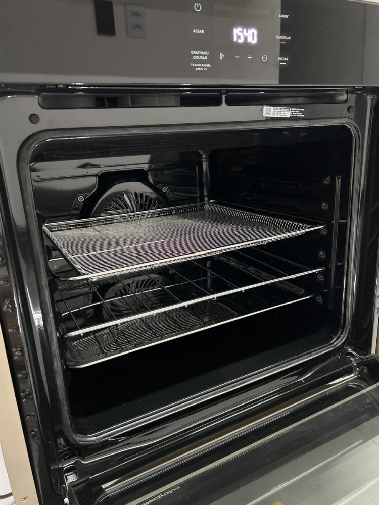 Forno de Embutir Electrolux 80L Experience