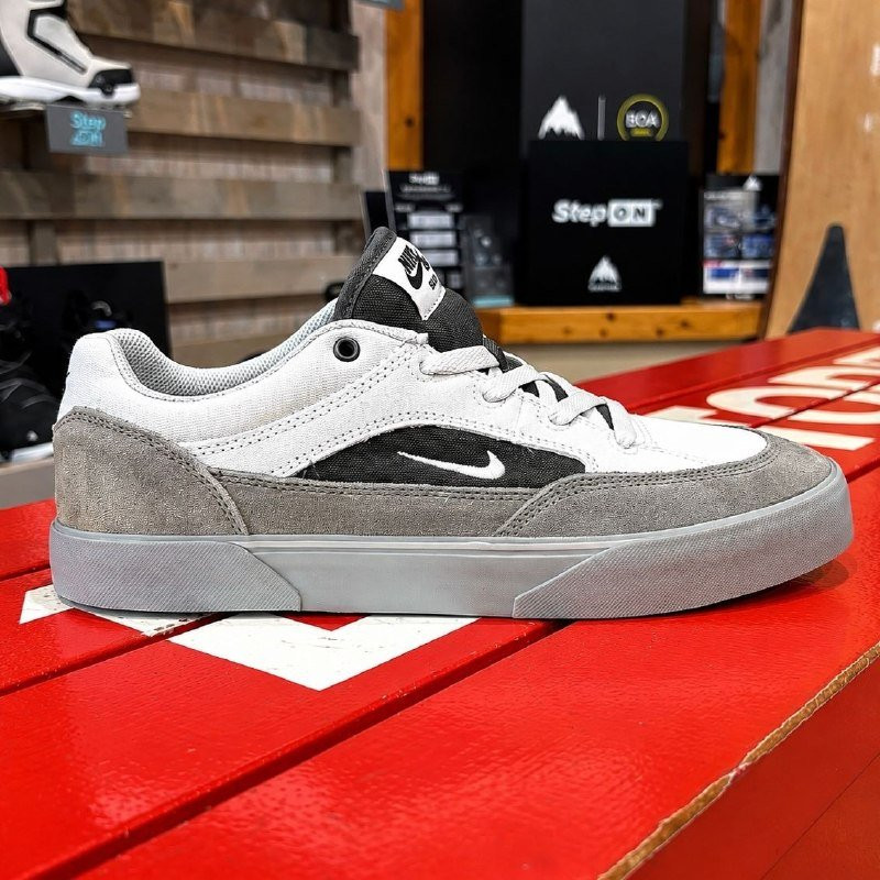Tênis Nike SB Malor