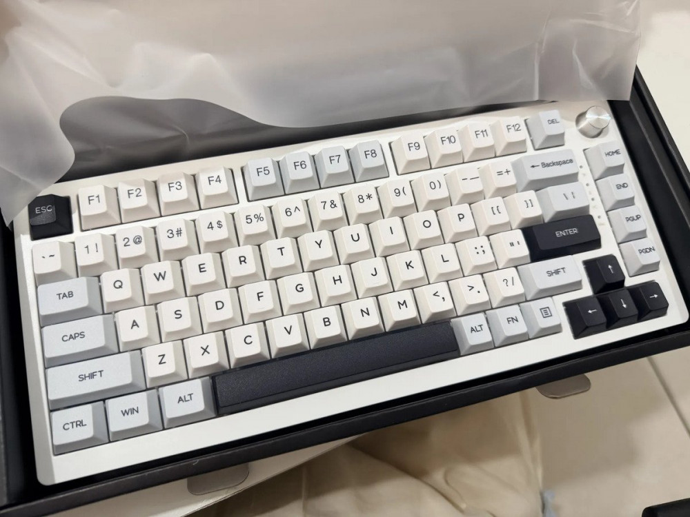 Teclado Mk32 75% 2.4G USB-C BT5.0 US Branco