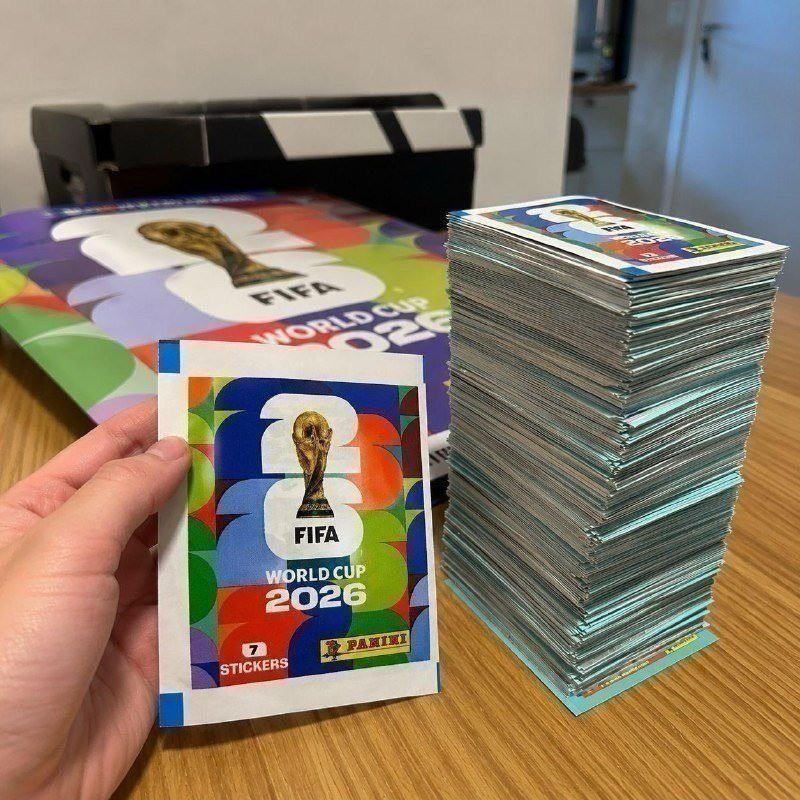COPAKit com 100 Envelopes (700 Figurinhas) Copa do Mundo 2026 Panini