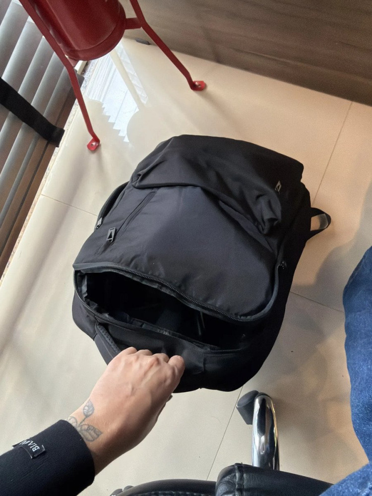 Mochila Notebook Feminina USB Impermeável