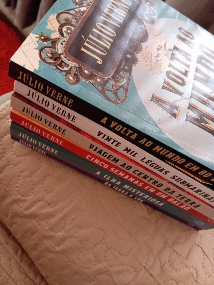 As Viagens Extraordinárias de Júlio Verne - Box 6 livros