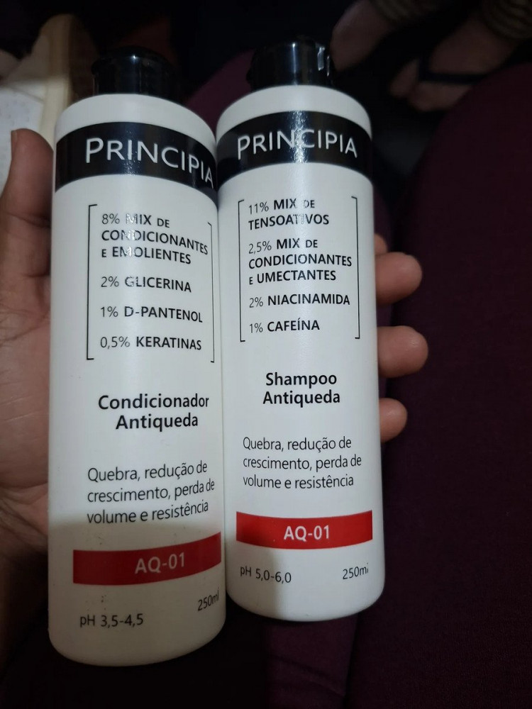 Kit Shampoo e Condicionador Antiqueda AQ-01