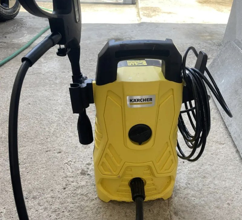 Lavadora de Alta Pressão Kärcher 1500 PSI/Libras, 1400W, 300L/h, 220v