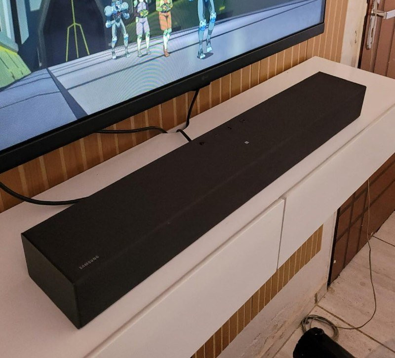 Soundbar Samsung HW-B400F