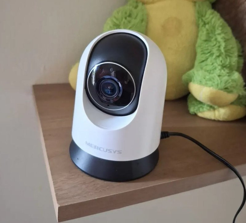 Câmera Mercusys MC210 Wifi 2K 3MP 360° por TP-Link