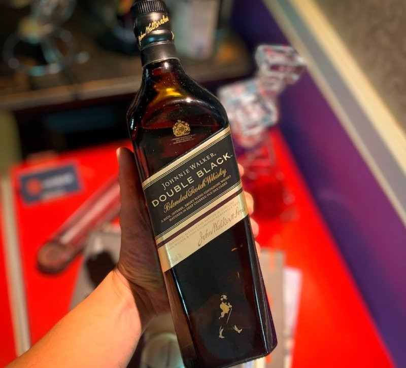 Whisky Johnnie Walker Double Black 1L