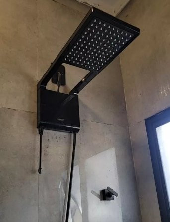 Chuveiro Elétrico Lorenzetti Acqua Ultra Storm 220V