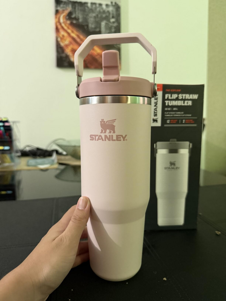 Stanley Garrafa Térmica Tumbler Vivid Violet 887ml