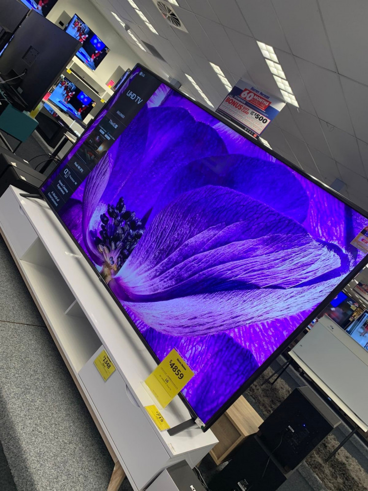 Samsung Smart TV 65 Miniled 4K M75h Vision AI