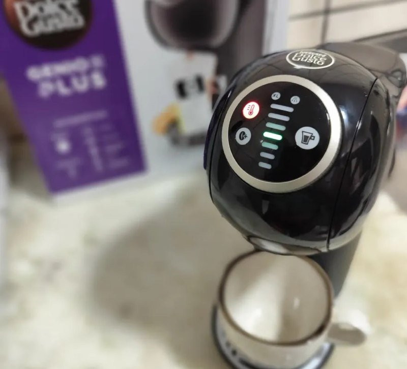 Cafeteira Nescafé Dolce Gusto Arno Genio S Plus 110v