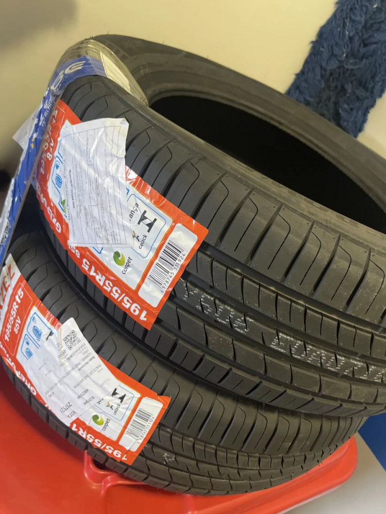 Kit 2 Pneus Maxzez Grepower 195/55 R15 Aro 15
