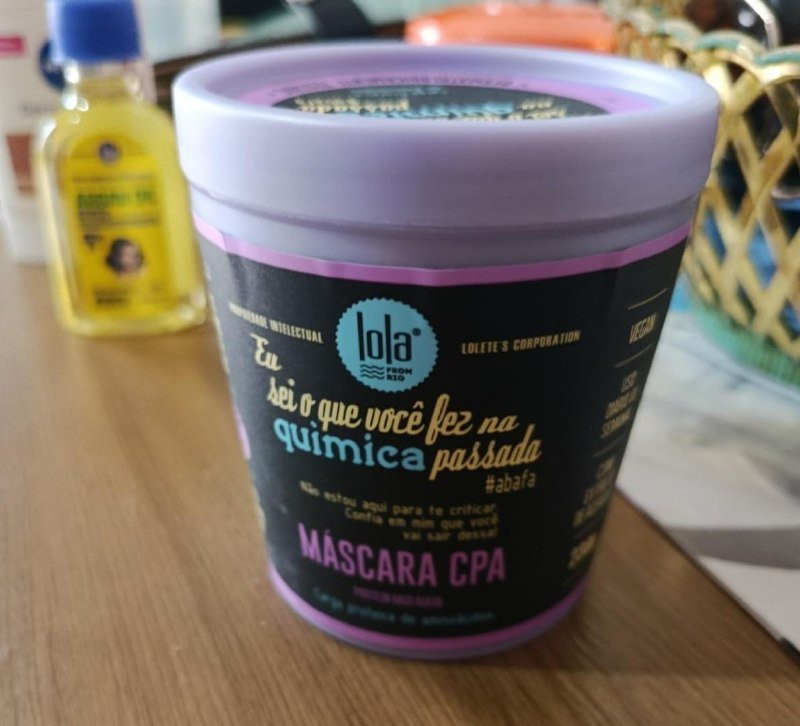 Máscara Capilar Lola Cosmetics 230g
