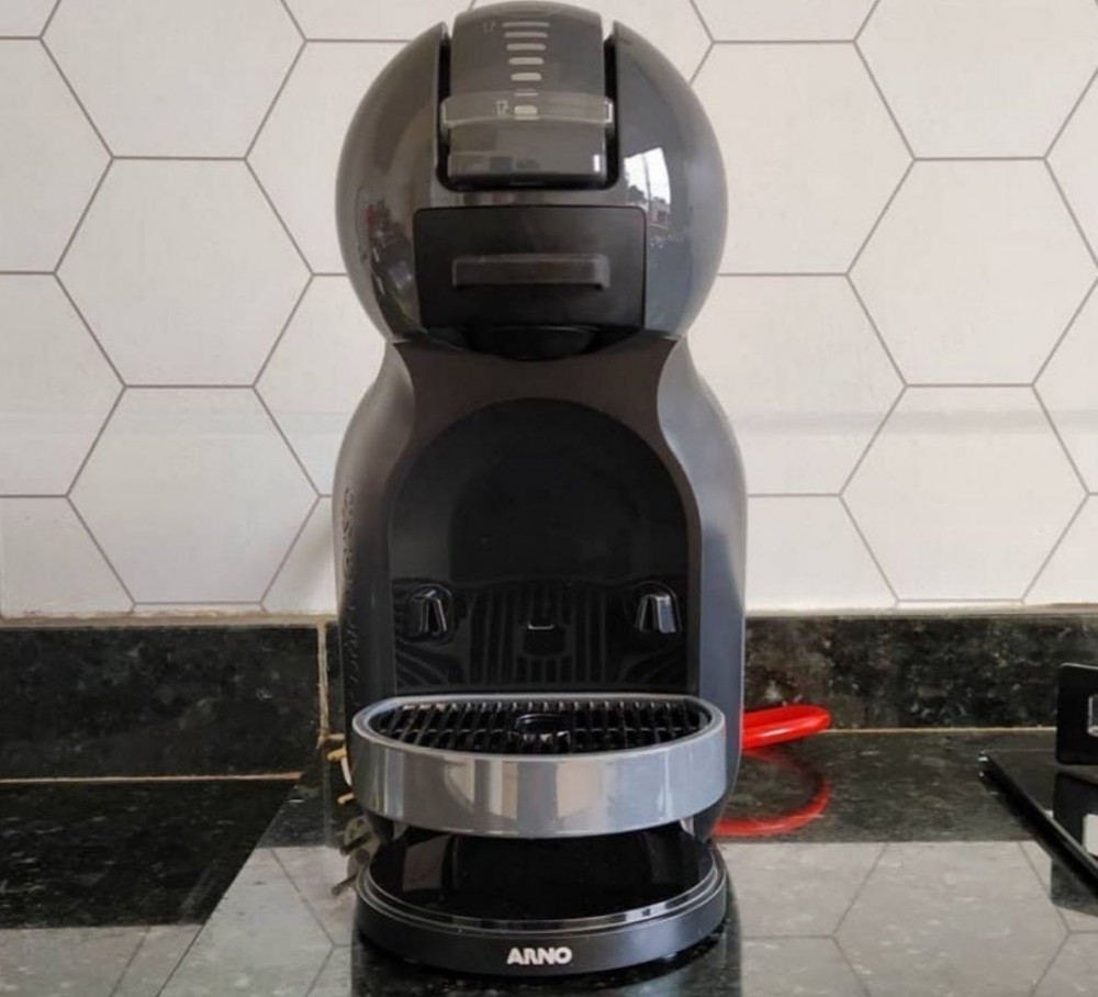 Cafeteira Nescafé Dolce Gusto Mini Me 127v