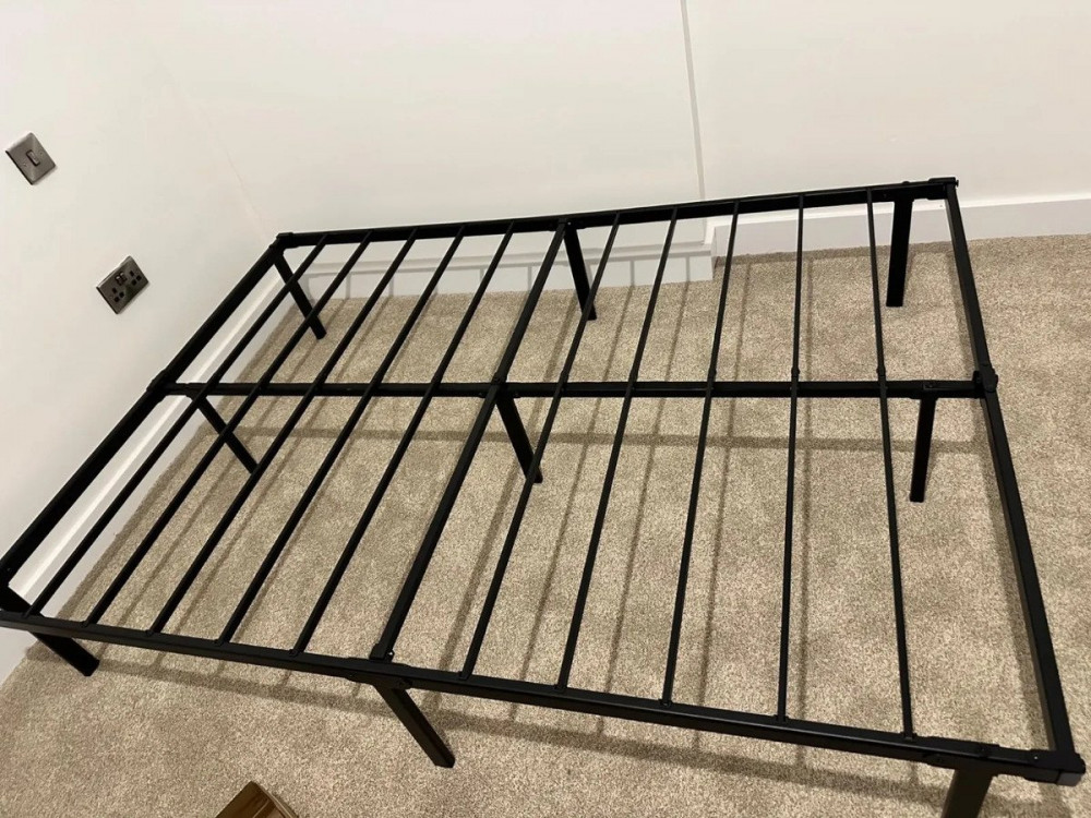 Estrado de Cama Casal Hot Wheels Preto